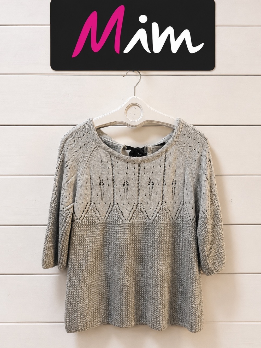 BEIGE GREY OPEN-KNIT SWEATER WITH METALLIC THREAD & BACK TIE – SIZE XXL